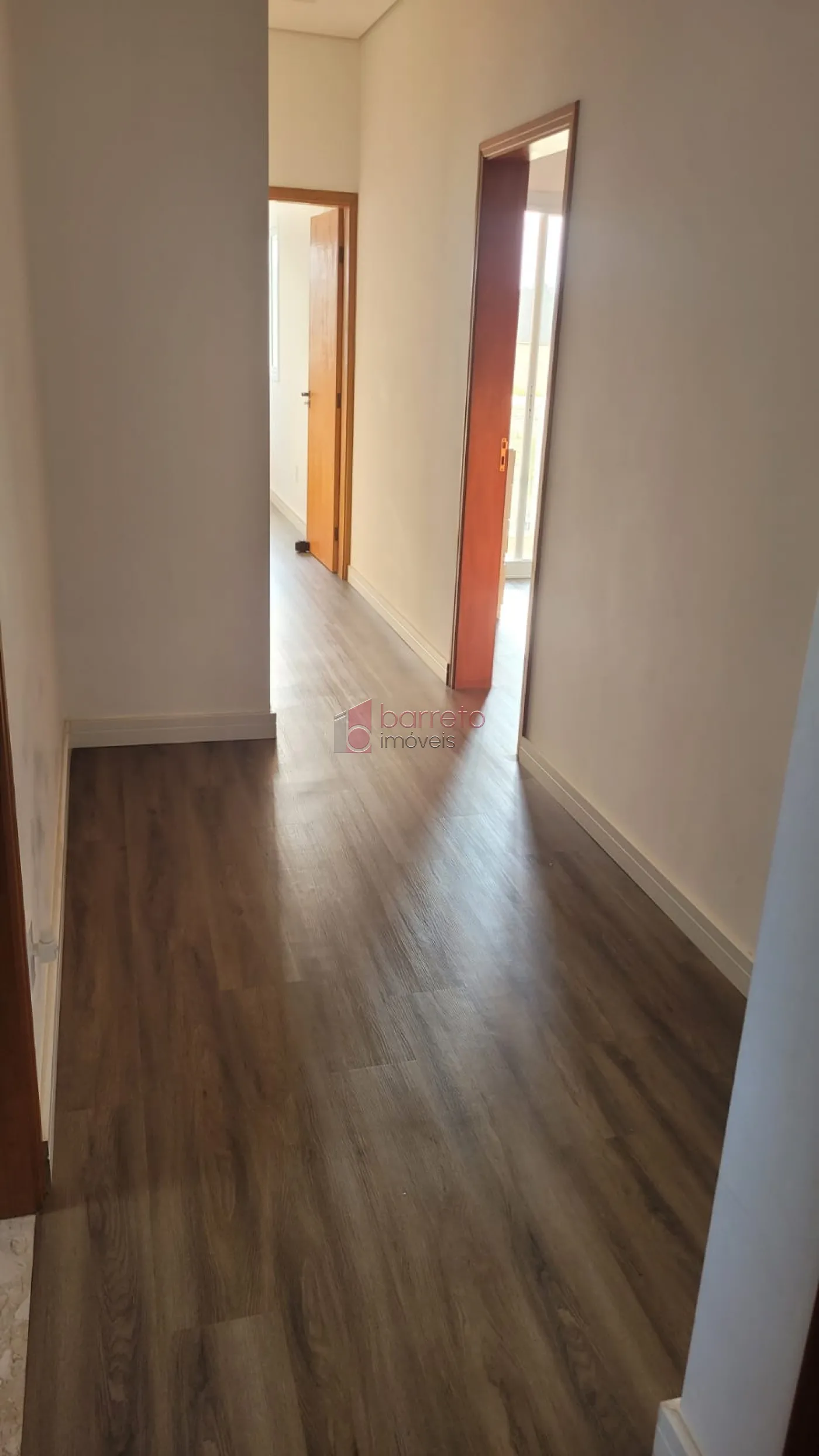 CASA PARA VENDA NO CONDOMÍNIO RESIDENCIAL DOS IPÊS – JUNDIAÍ/SP
