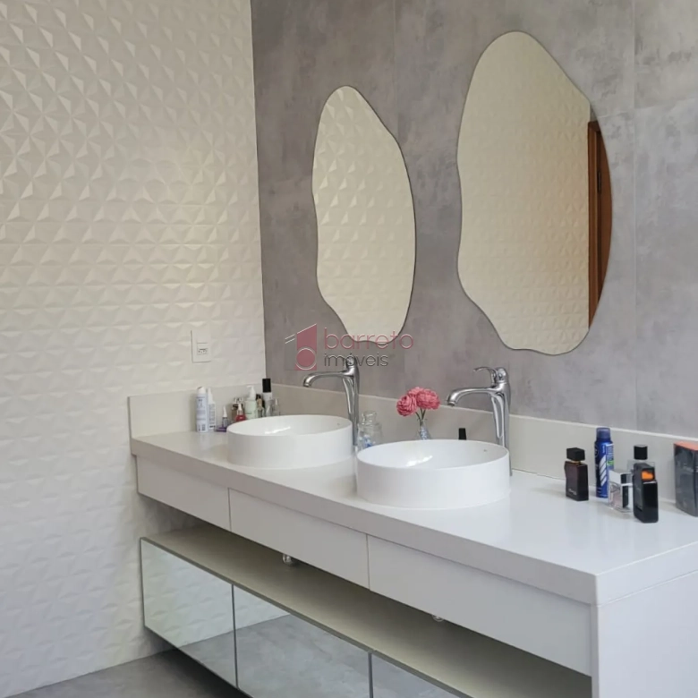 CASA PARA VENDA NO CONDOMÍNIO RESIDENCIAL DOS IPÊS – JUNDIAÍ/SP