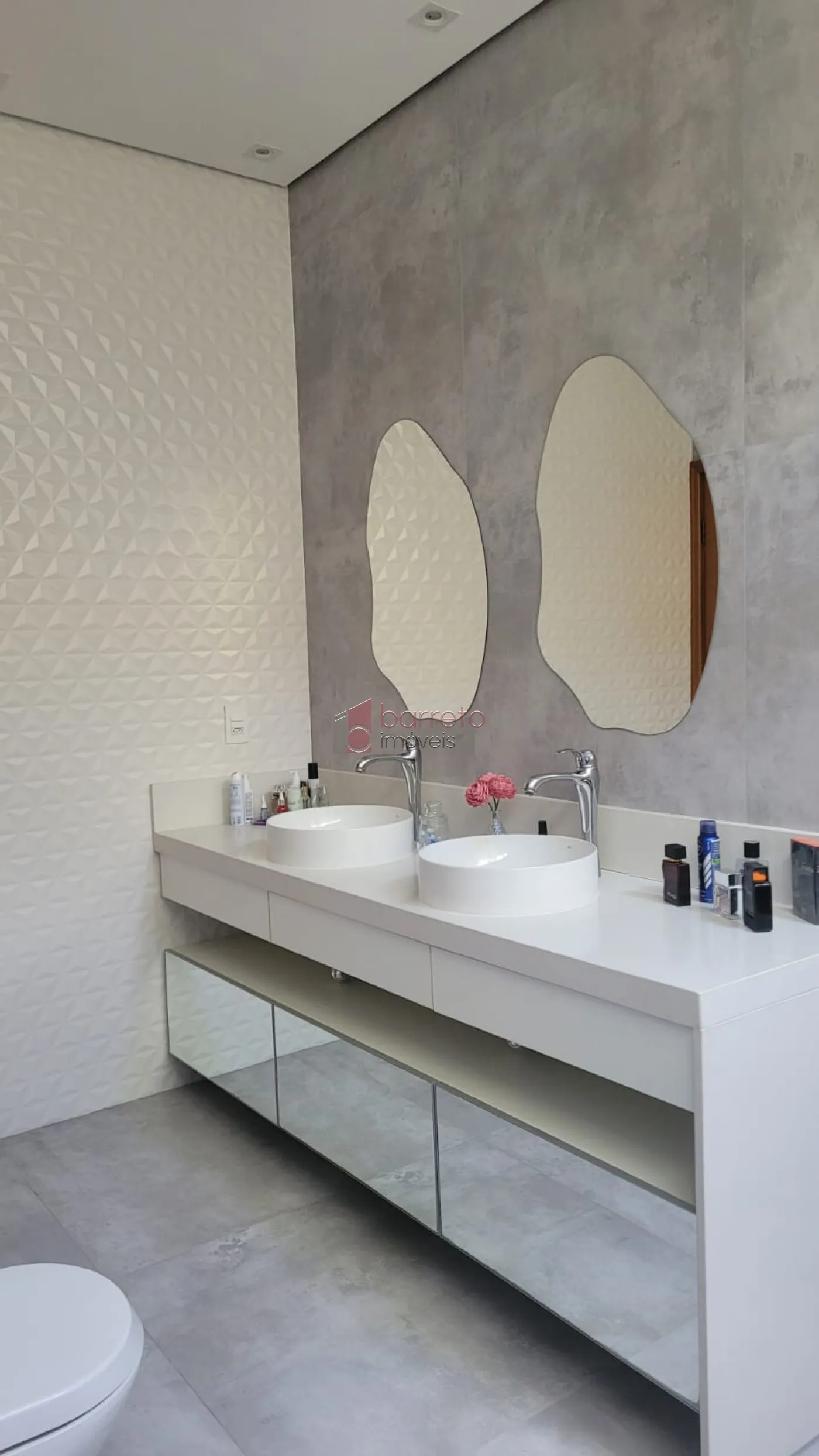 CASA PARA VENDA NO CONDOMÍNIO RESIDENCIAL DOS IPÊS – JUNDIAÍ/SP