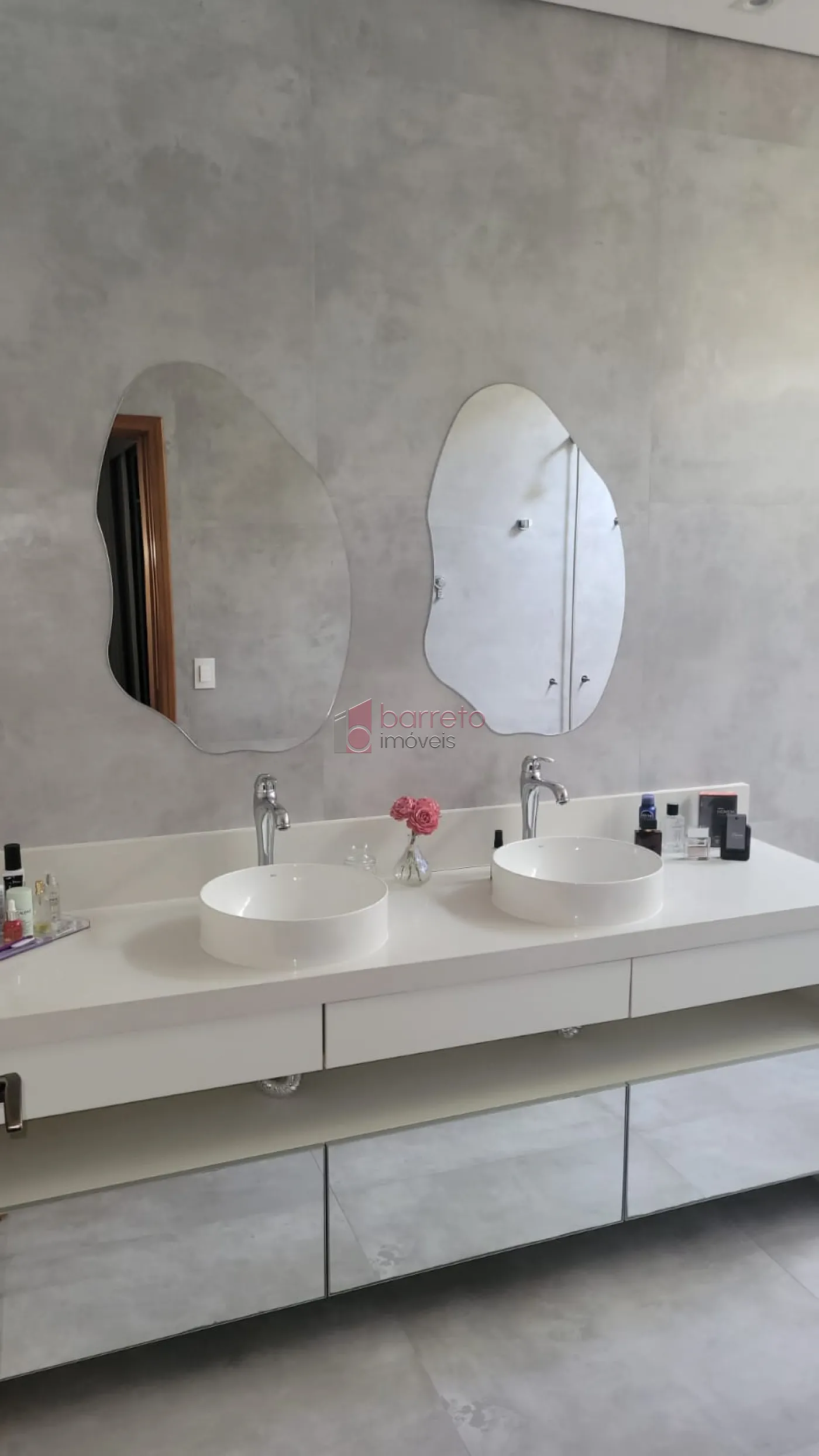 CASA PARA VENDA NO CONDOMÍNIO RESIDENCIAL DOS IPÊS – JUNDIAÍ/SP