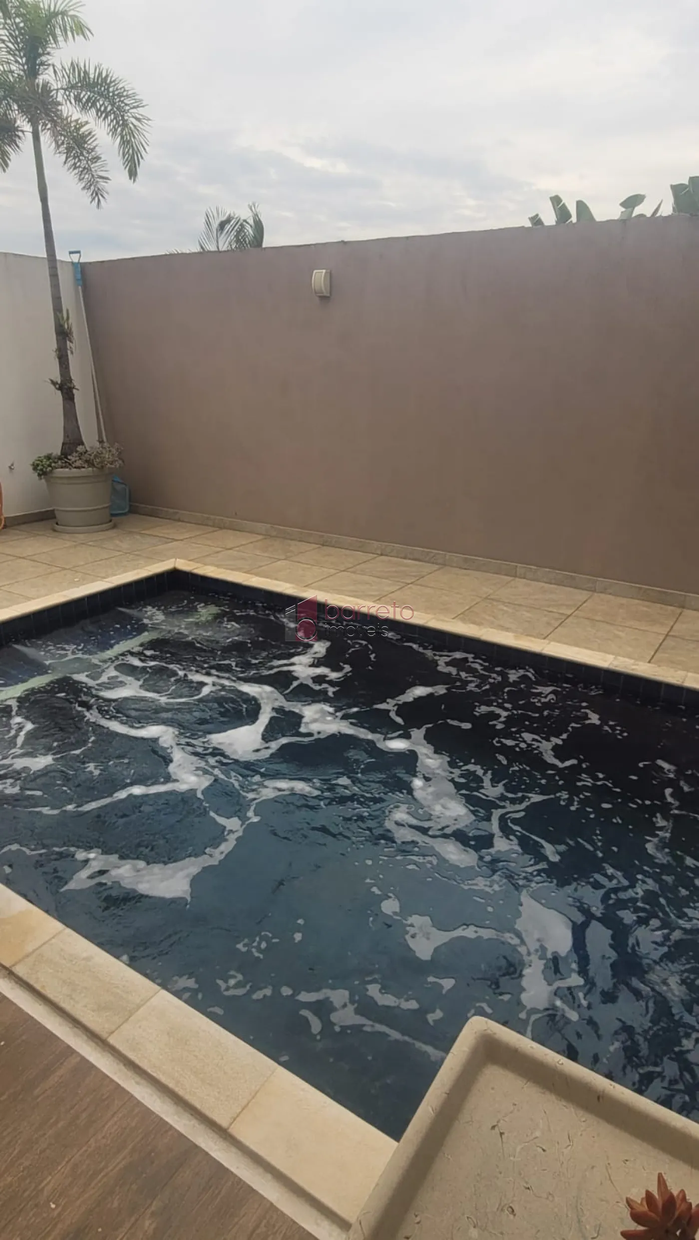 CASA PARA VENDA NO CONDOMÍNIO RESIDENCIAL DOS IPÊS – JUNDIAÍ/SP