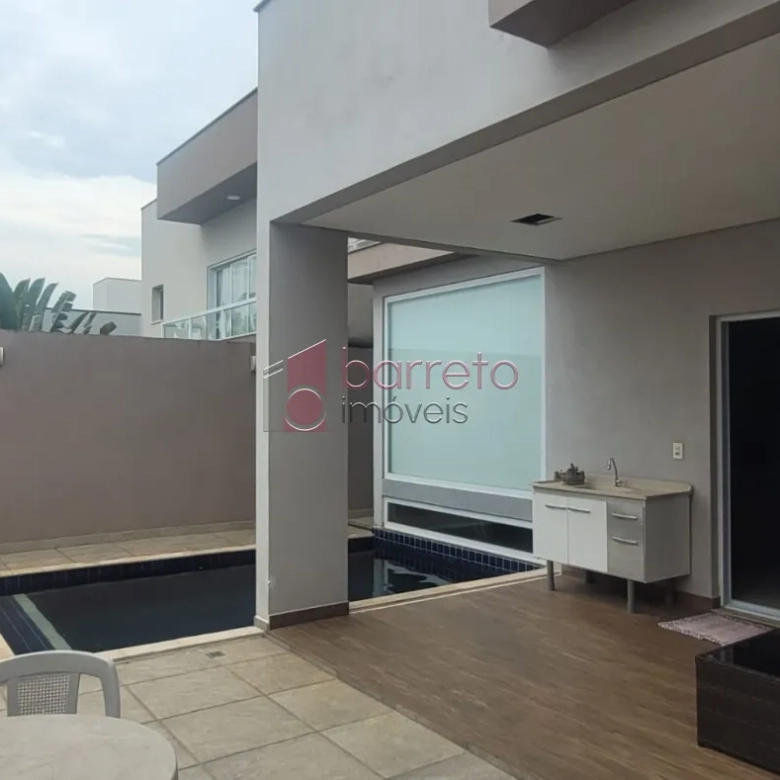 CASA PARA VENDA NO CONDOMÍNIO RESIDENCIAL DOS IPÊS – JUNDIAÍ/SP