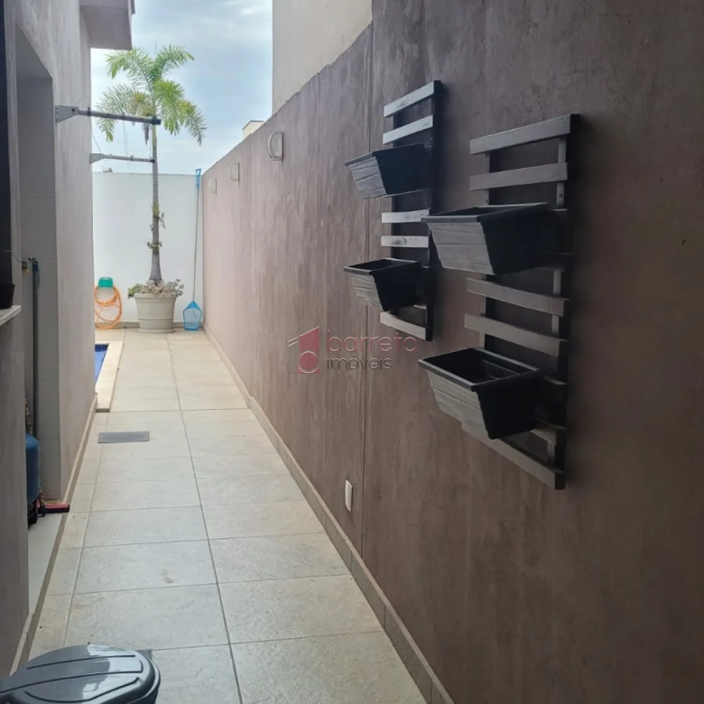CASA PARA VENDA NO CONDOMÍNIO RESIDENCIAL DOS IPÊS – JUNDIAÍ/SP