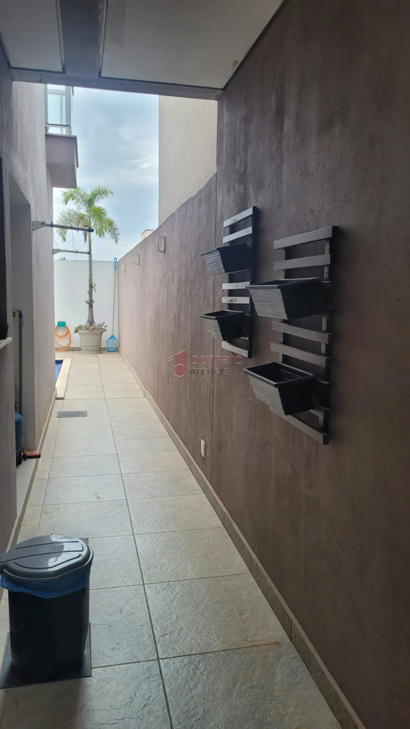 CASA PARA VENDA NO CONDOMÍNIO RESIDENCIAL DOS IPÊS – JUNDIAÍ/SP
