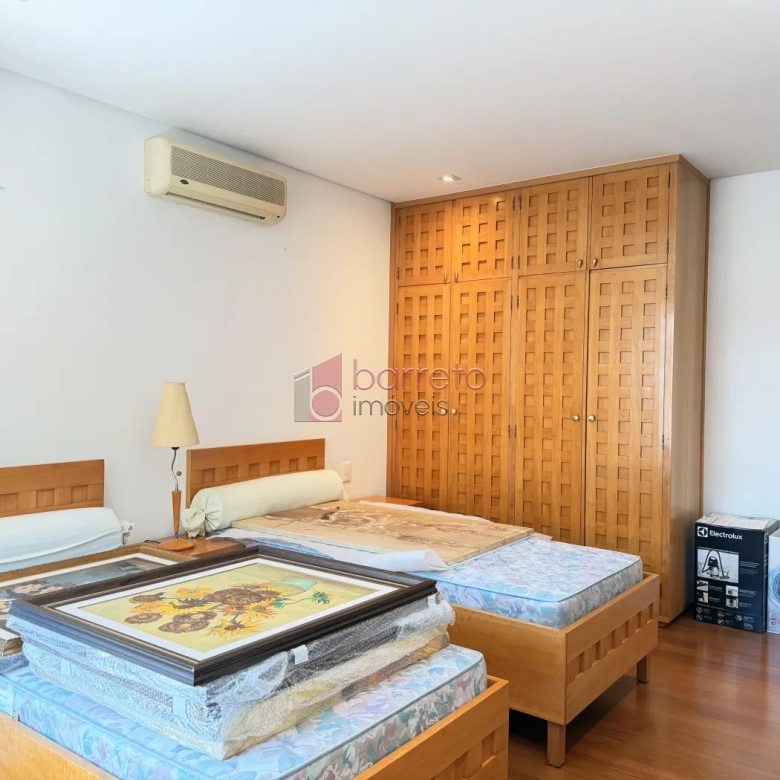 SOBRADO ALTO PADRÃO À VENDA COM 6 QUARTOS – CONDOMÍNIO PORTAL DO PARAÍSO II – JUNDIAÍ/SP