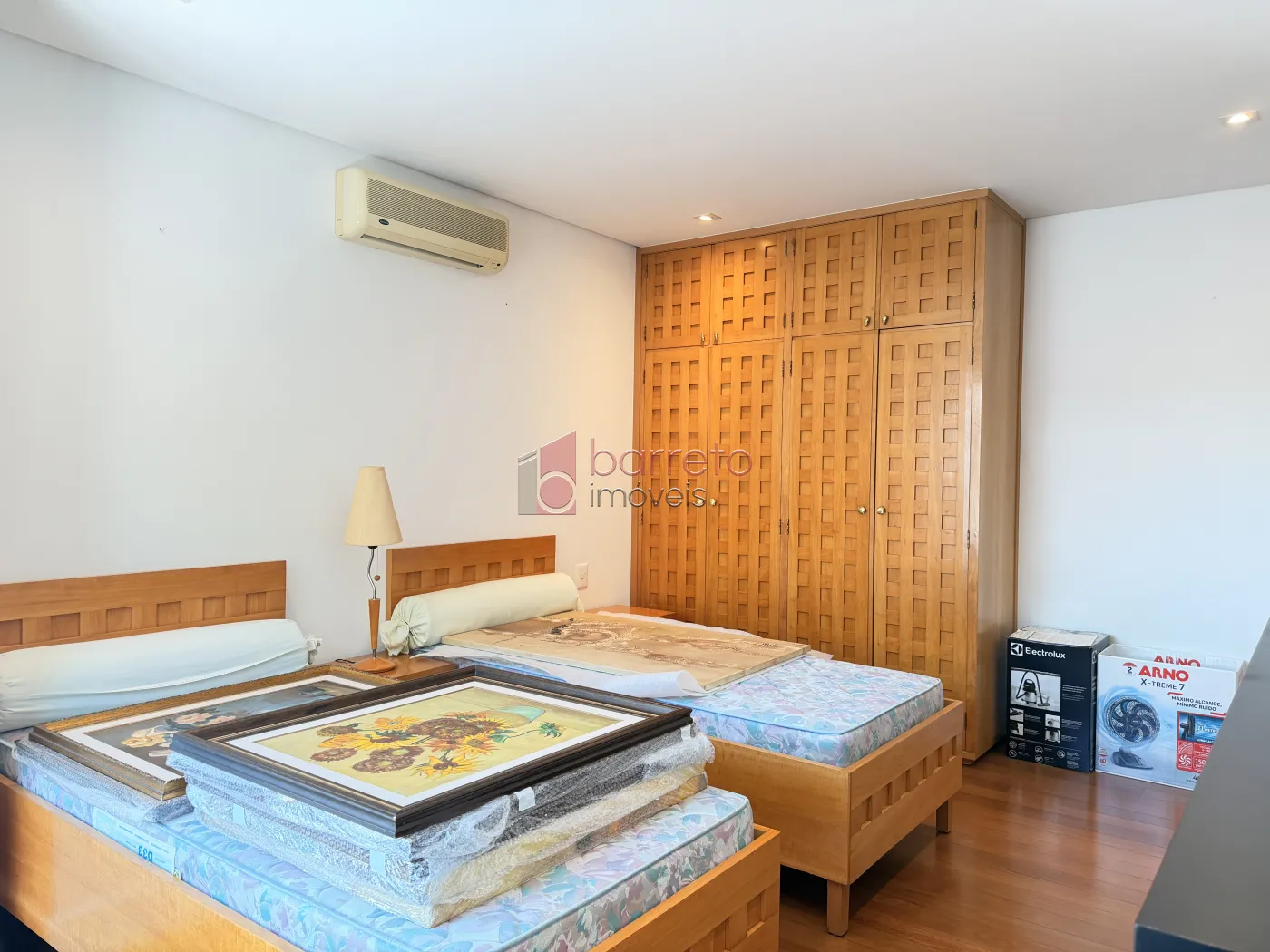 SOBRADO ALTO PADRÃO À VENDA COM 6 QUARTOS – CONDOMÍNIO PORTAL DO PARAÍSO II – JUNDIAÍ/SP