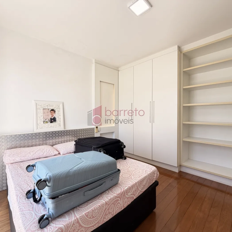 SOBRADO ALTO PADRÃO À VENDA COM 6 QUARTOS – CONDOMÍNIO PORTAL DO PARAÍSO II – JUNDIAÍ/SP