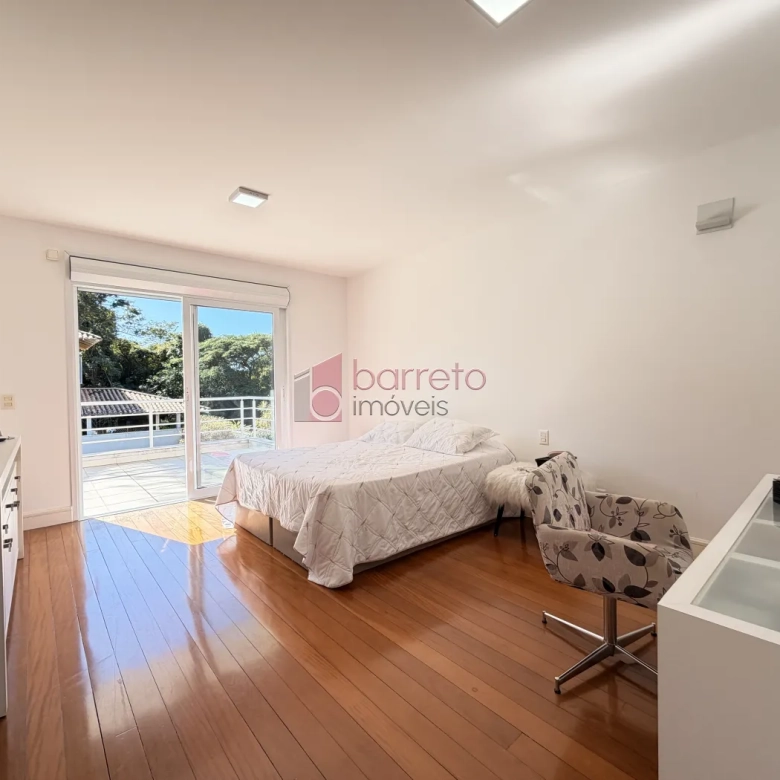 SOBRADO ALTO PADRÃO À VENDA COM 6 QUARTOS – CONDOMÍNIO PORTAL DO PARAÍSO II – JUNDIAÍ/SP