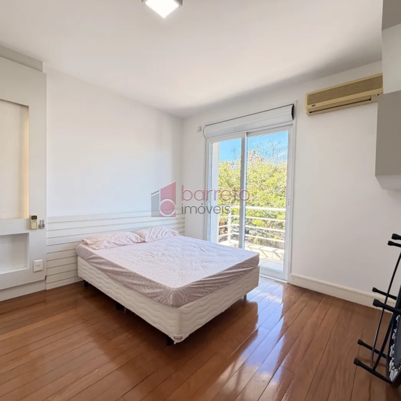 SOBRADO ALTO PADRÃO À VENDA COM 6 QUARTOS – CONDOMÍNIO PORTAL DO PARAÍSO II – JUNDIAÍ/SP