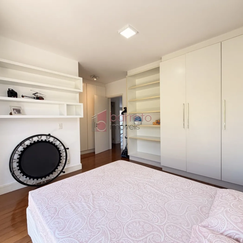 SOBRADO ALTO PADRÃO À VENDA COM 6 QUARTOS – CONDOMÍNIO PORTAL DO PARAÍSO II – JUNDIAÍ/SP