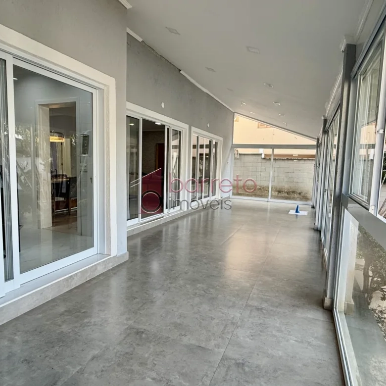 CASA À VENDA NO CONDOMÍNIO TERRAS DE SÃO CARLOS NO BAIRRO JUNDIAÍ MIRIM EM JUNDIAÍ/SP