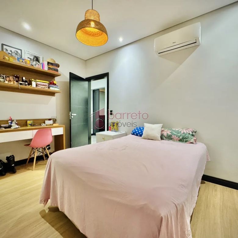 CASA À VENDA NO CONDOMÍNIO TERRAS DE JUNDIAÍ NO BAIRRO DO CAXAMBÚ – JUNDIAÍ/SP