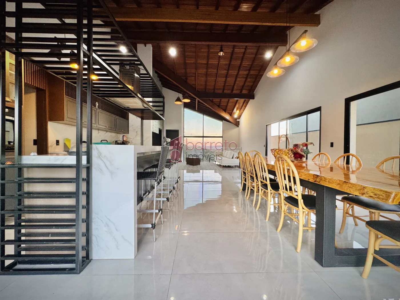 CASA À VENDA NO CONDOMÍNIO TERRAS DE JUNDIAÍ NO BAIRRO DO CAXAMBÚ – JUNDIAÍ/SP