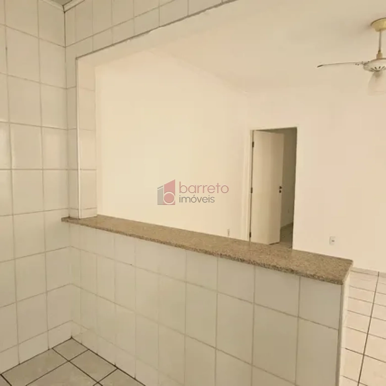 CASA À VENDA PARA USO RESIDENCIAL OU COMERCIAL NO BAIRRO ANHANGABAÚ – JUNDIAÍ/SP