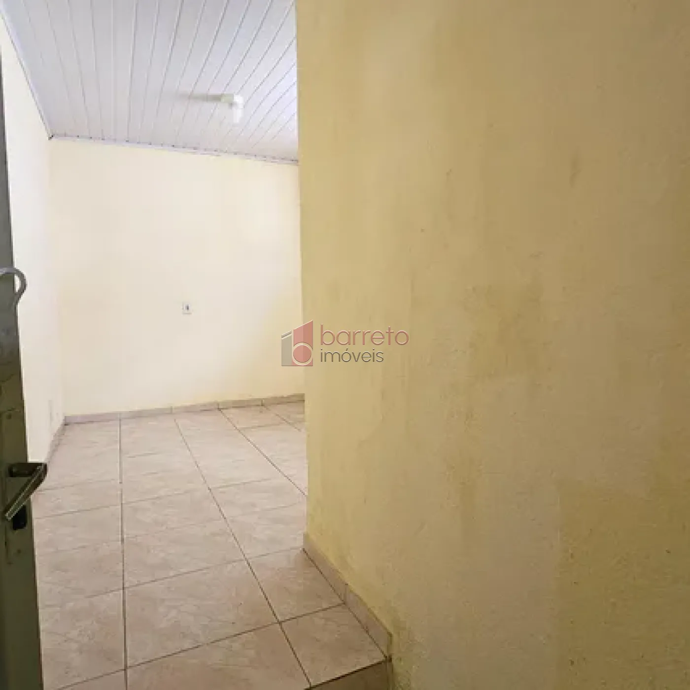 CASA À VENDA PARA USO RESIDENCIAL OU COMERCIAL NO BAIRRO ANHANGABAÚ – JUNDIAÍ/SP