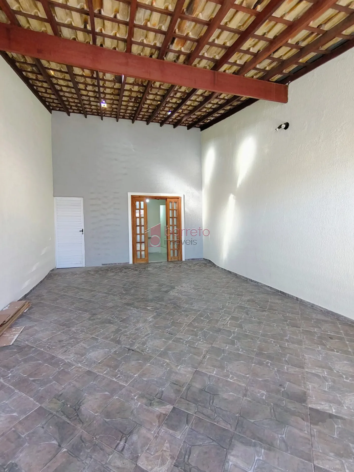 jundiai-casa-padrao-fazenda-grande-29-07-2026_12-35-44-6a6a1dd093991 CASA TÉRREA À VENDA NO BAIRRO FAZENDA GRANDE – JUNDIAÍ/SP