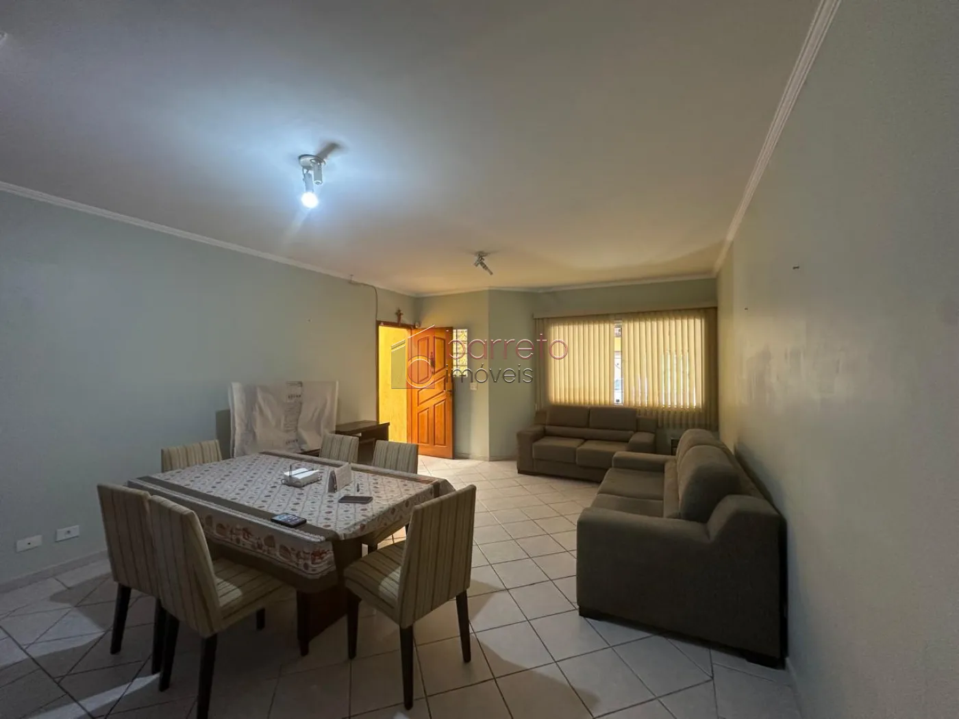 CASA À VENDA NO BAIRRO HORTO SANTO ANTÔNIO EM JUNDIAÍ/SP