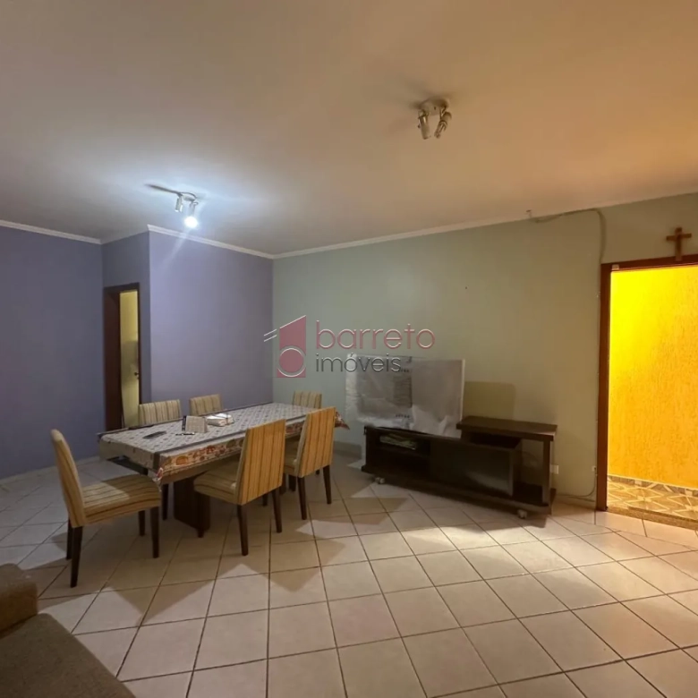 CASA À VENDA NO BAIRRO HORTO SANTO ANTÔNIO EM JUNDIAÍ/SP
