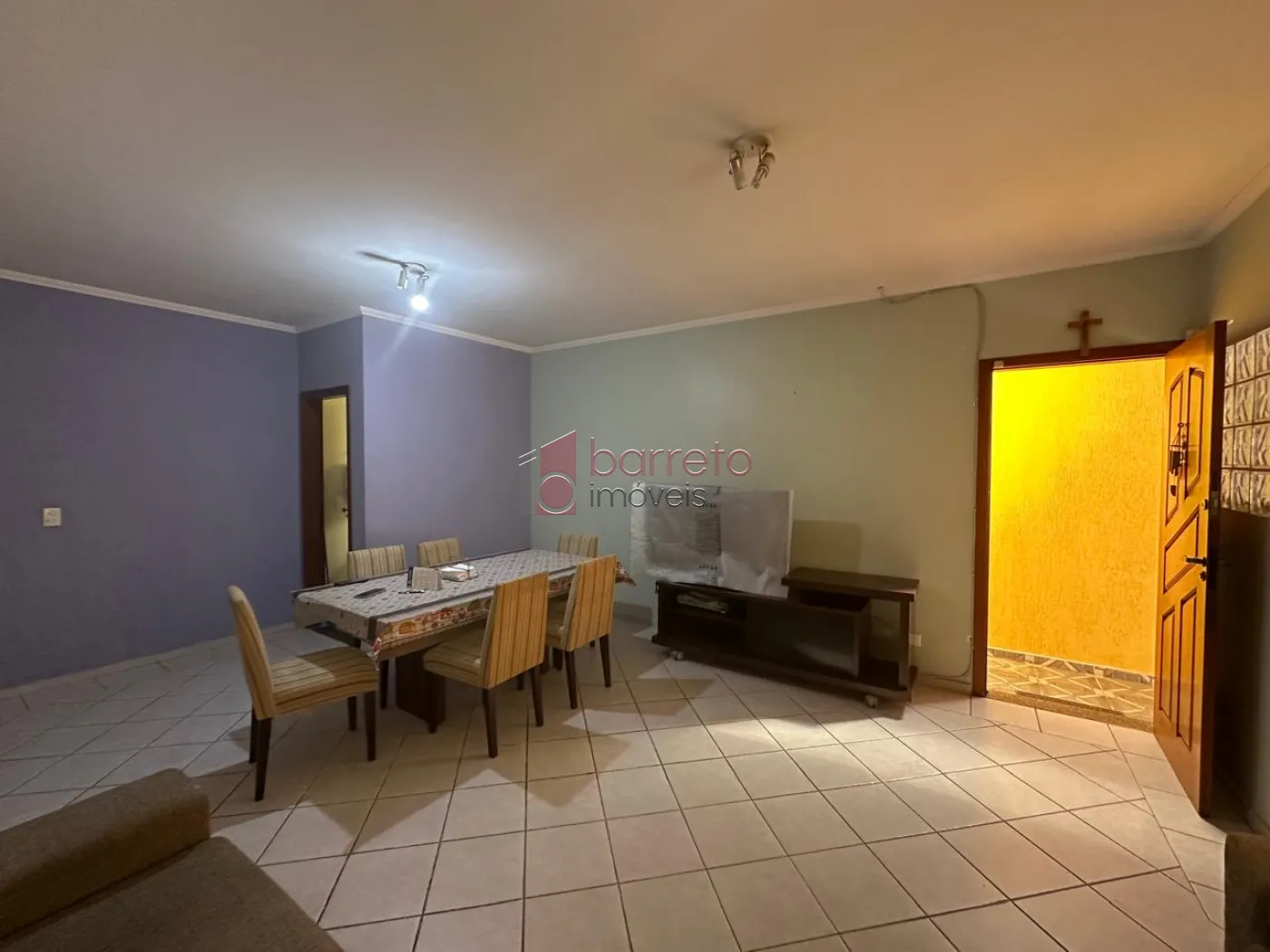 CASA À VENDA NO BAIRRO HORTO SANTO ANTÔNIO EM JUNDIAÍ/SP