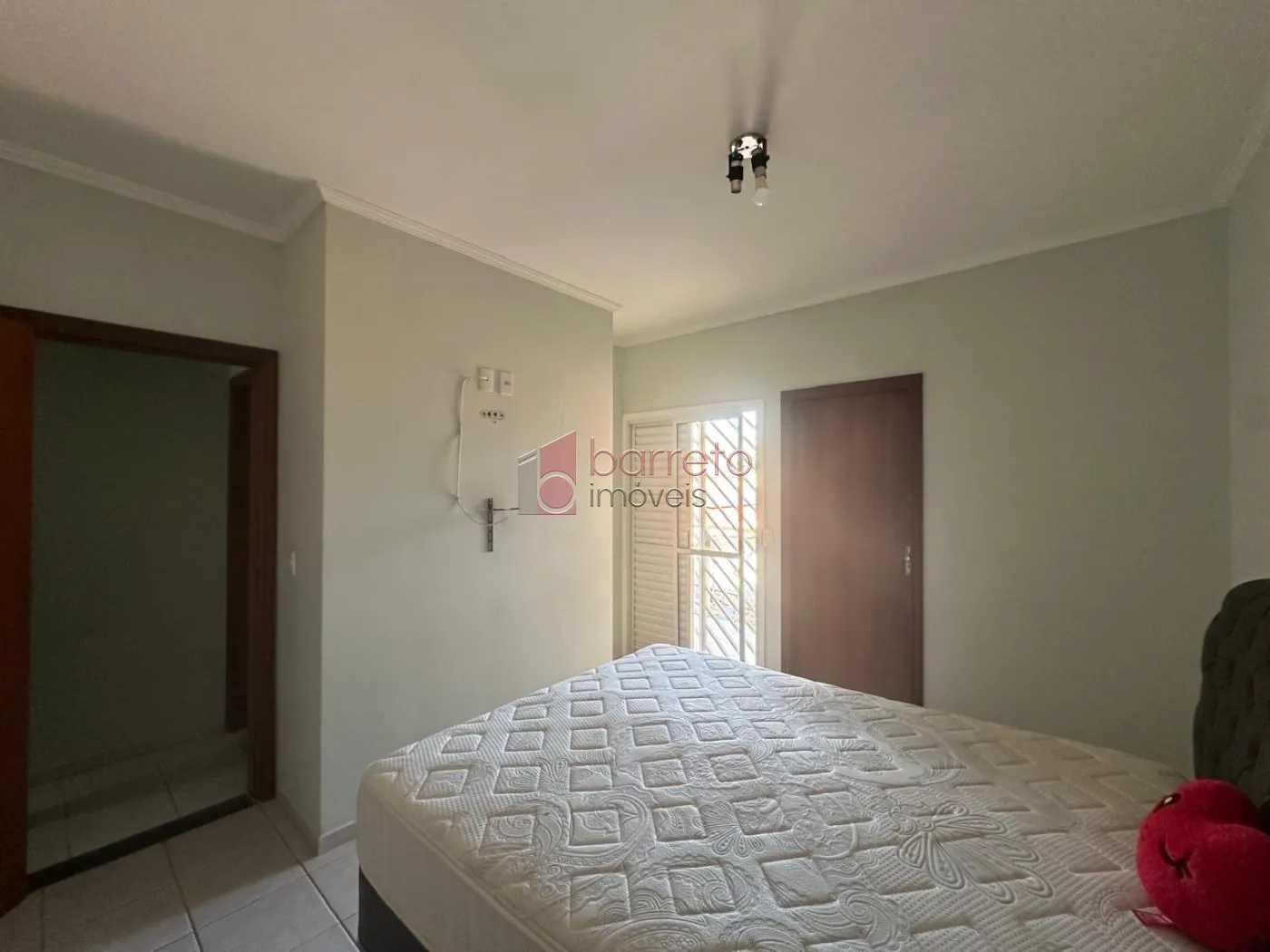 CASA À VENDA NO BAIRRO HORTO SANTO ANTÔNIO EM JUNDIAÍ/SP