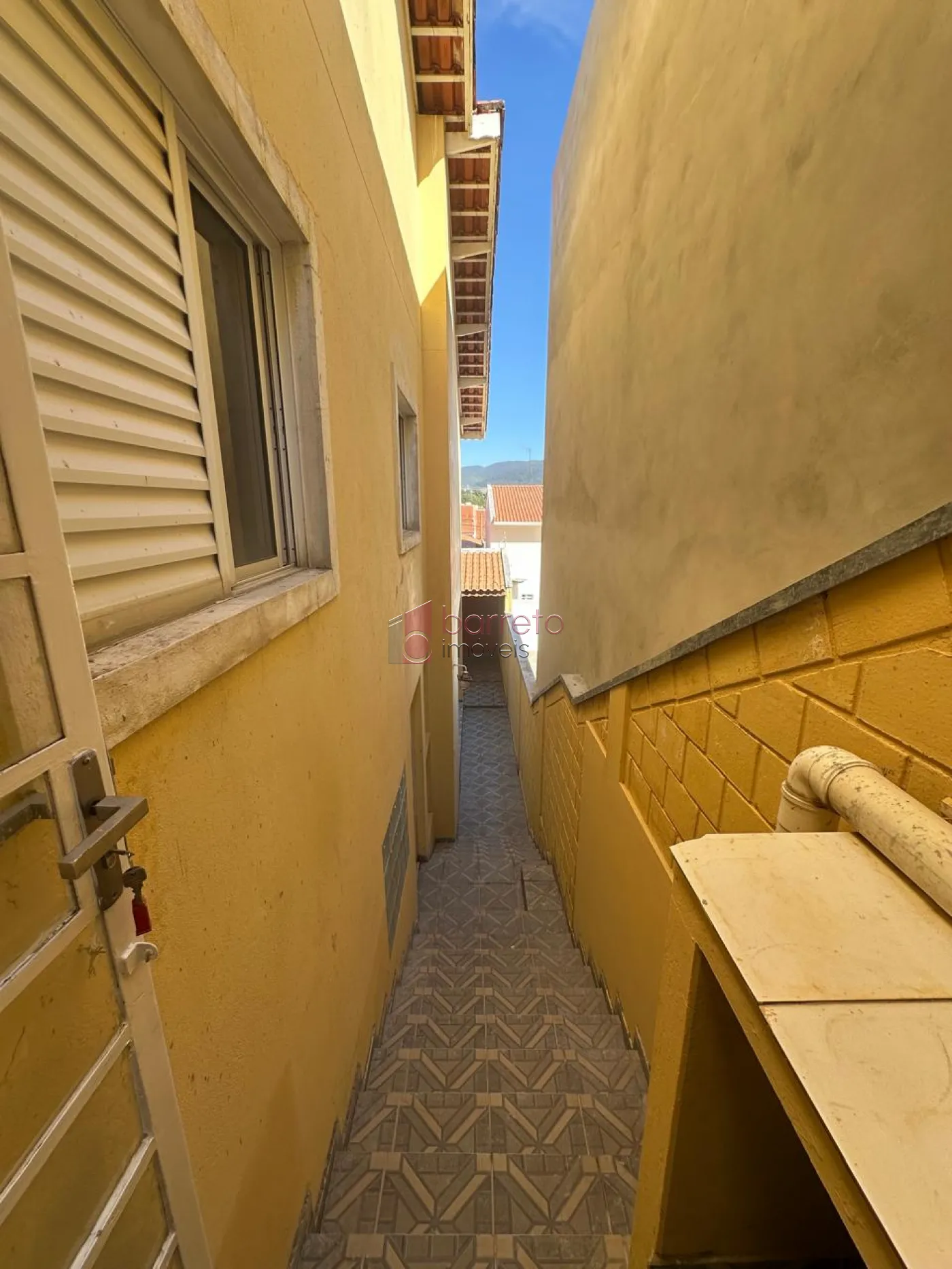 CASA À VENDA NO BAIRRO HORTO SANTO ANTÔNIO EM JUNDIAÍ/SP