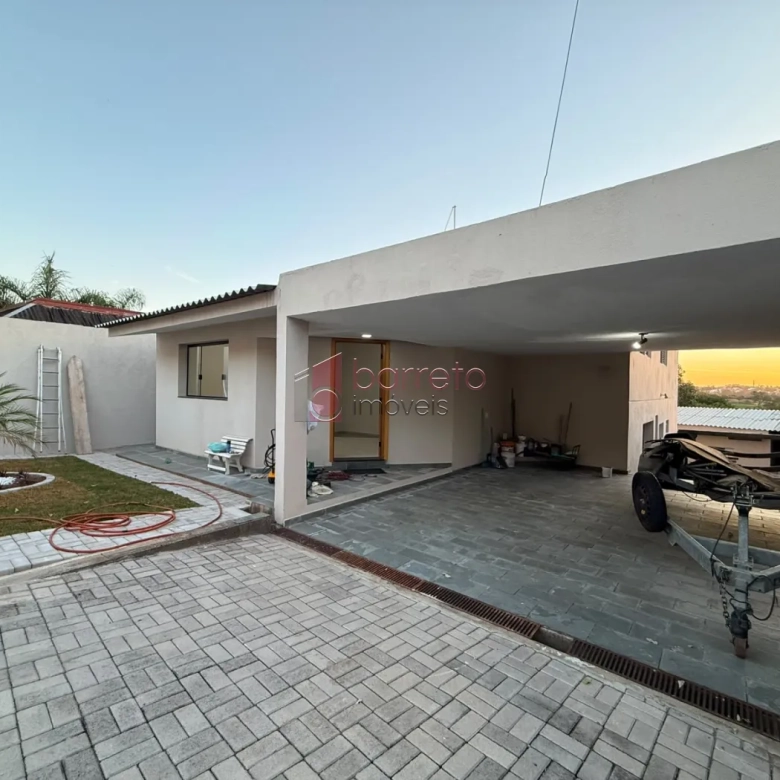 CASA À VENDA NO JARDIM DA SERRA EM JUNDIAÍ/SP