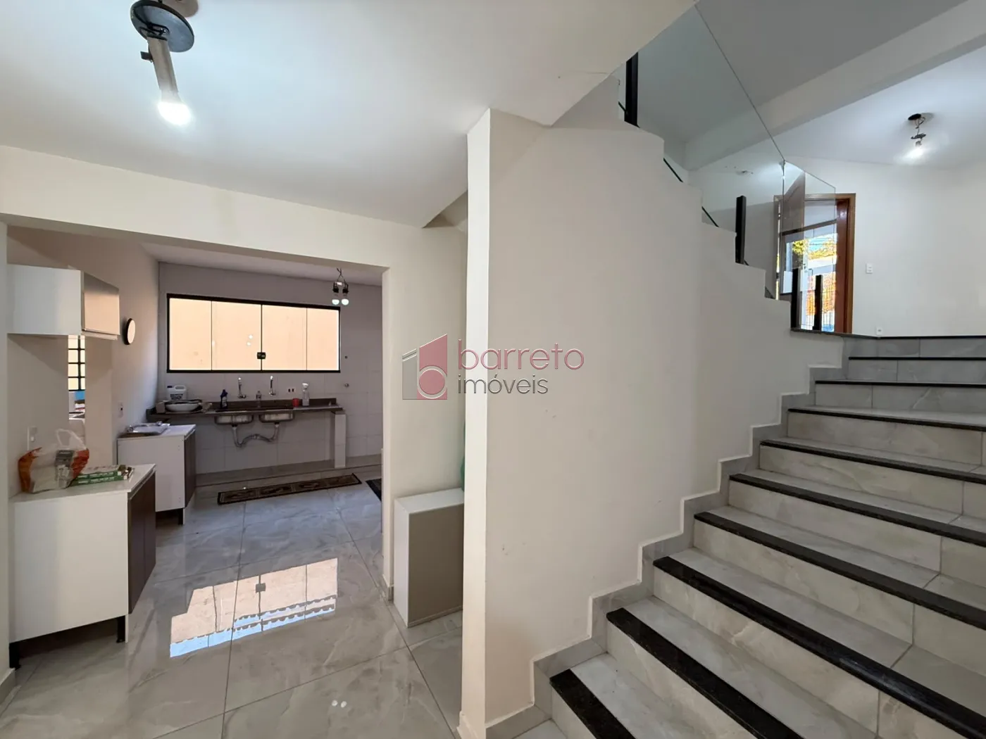 CASA À VENDA NO JARDIM DA SERRA EM JUNDIAÍ/SP
