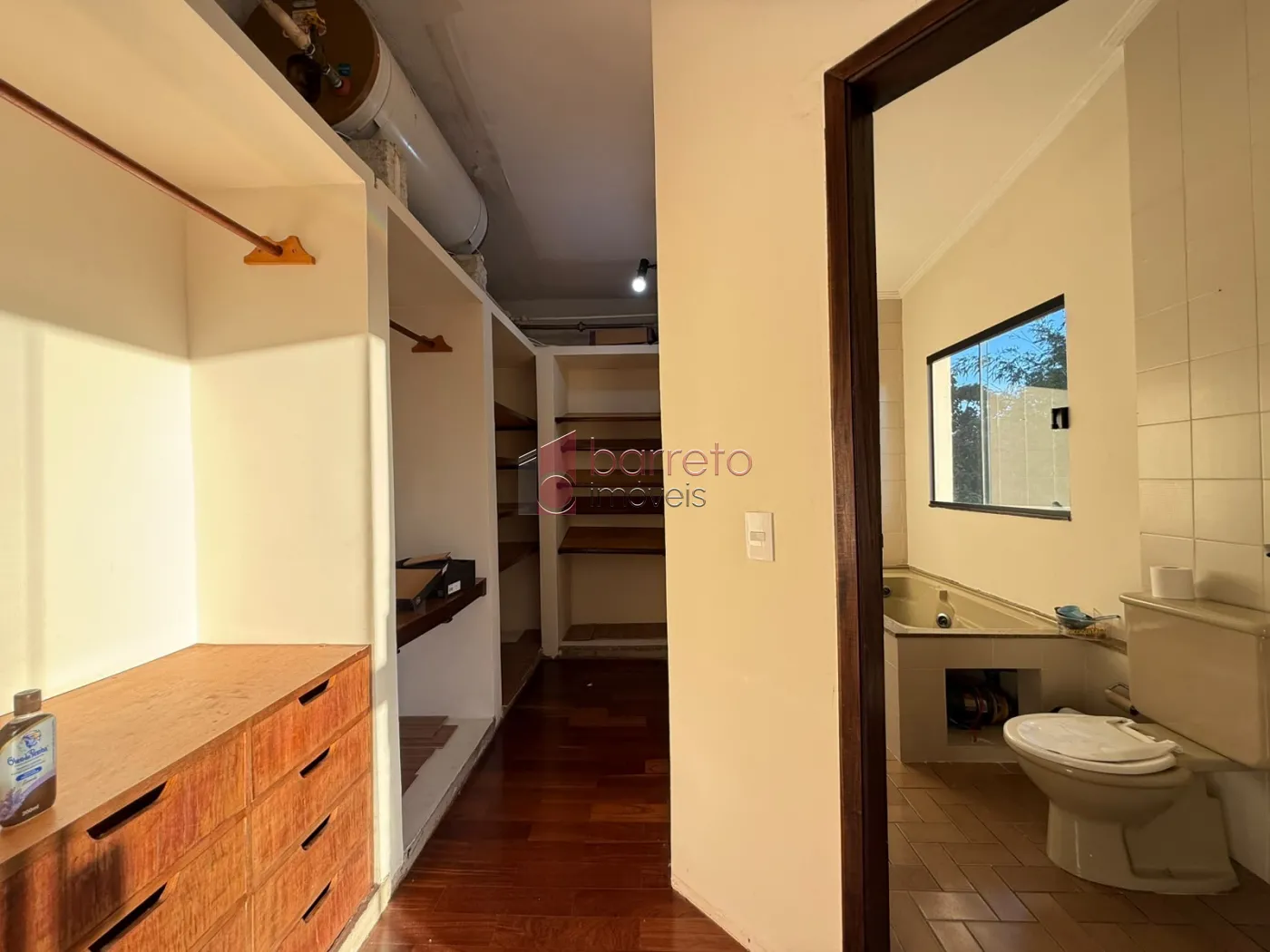CASA À VENDA NO JARDIM DA SERRA EM JUNDIAÍ/SP