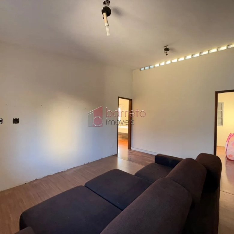 CASA À VENDA NO JARDIM DA SERRA EM JUNDIAÍ/SP