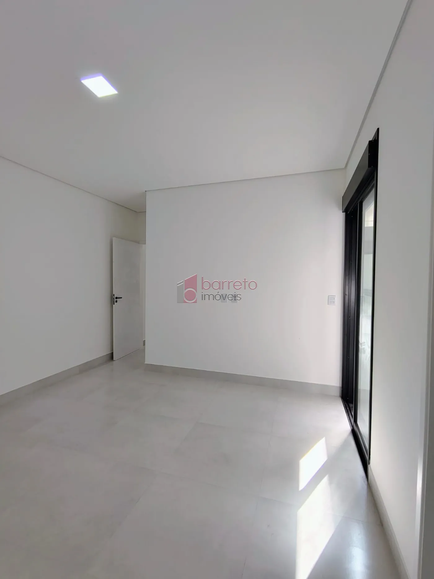 CASA TÉRREA À VENDA NO VALE VERDE – JARDIM MARAMBAIA – JUNDIAÍ/SP