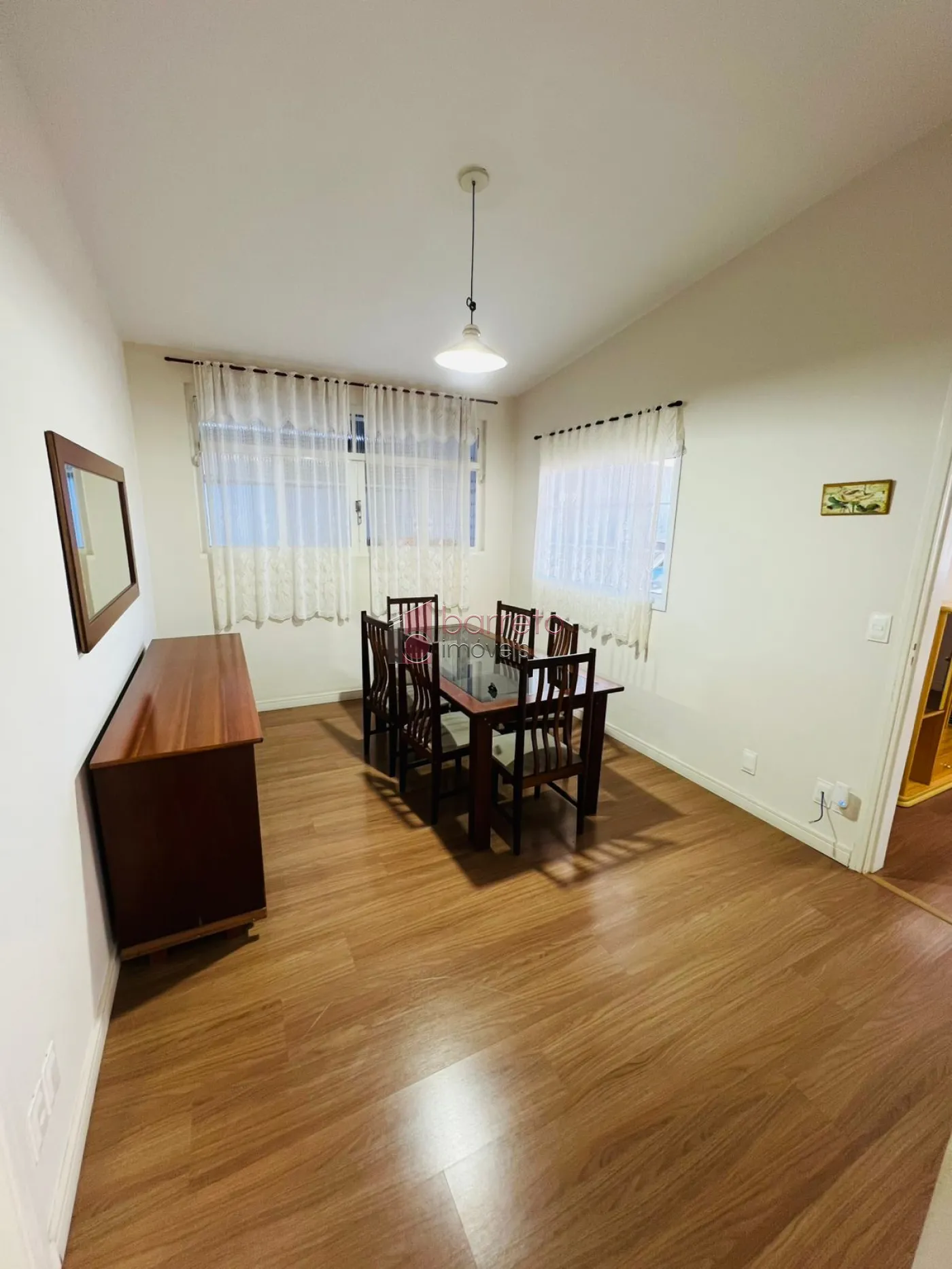 CASA À VENDA NO BAIRRO CAXAMBÚ EM JUNDIAÍ/SP