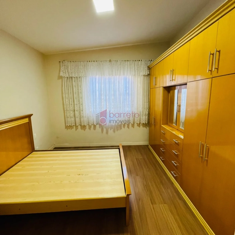 CASA À VENDA NO BAIRRO CAXAMBÚ EM JUNDIAÍ/SP