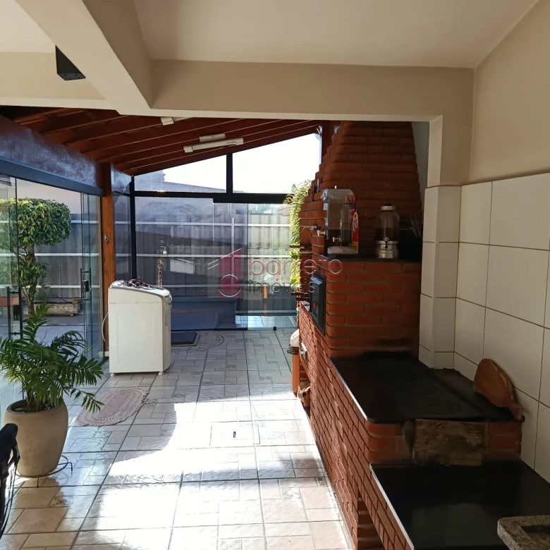 CASA À VENDA NO BAIRRO CAXAMBÚ EM JUNDIAÍ/SP