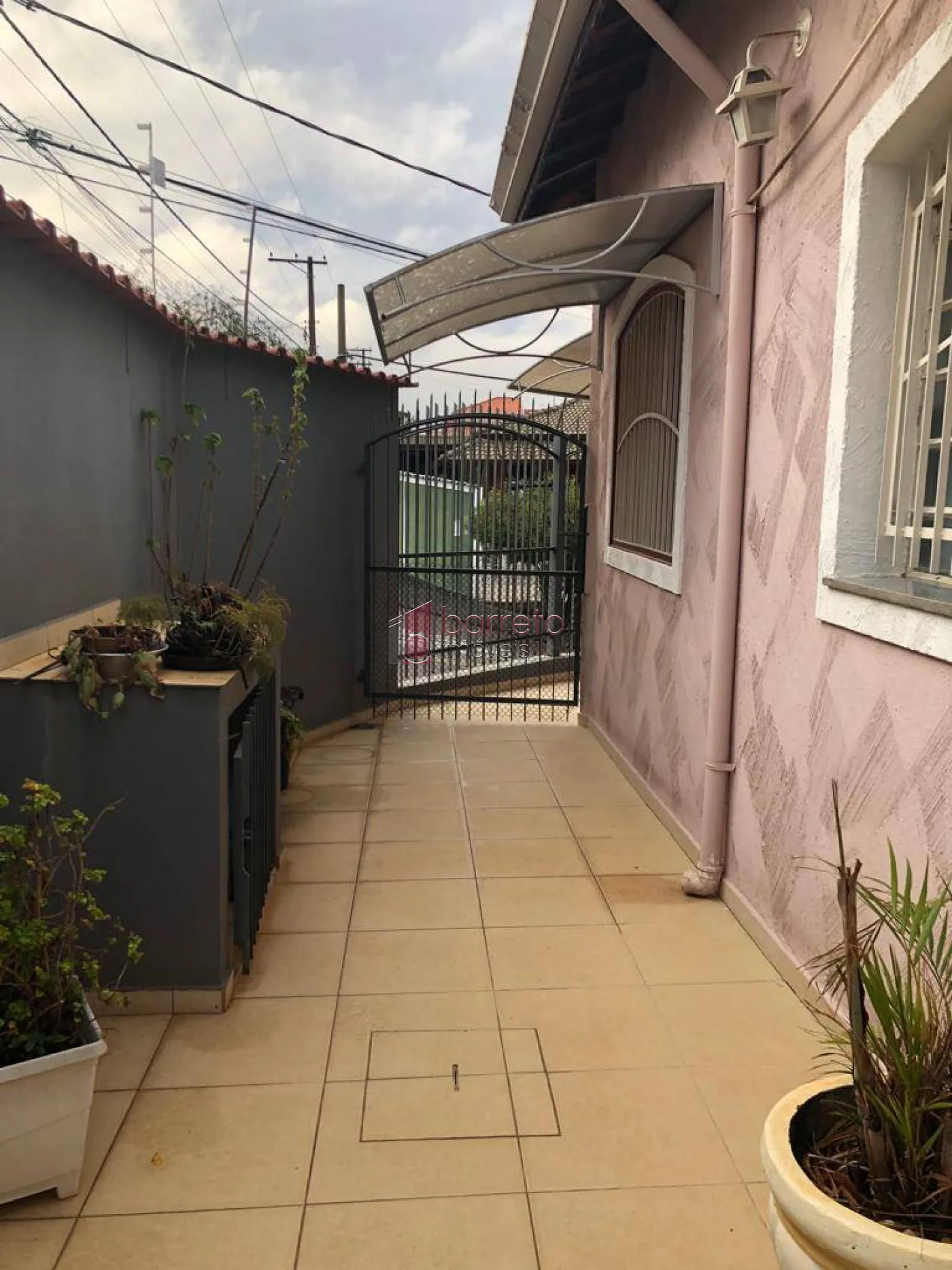 CASA À VENDA NO JARDIM TANNUS EM JUNDIAÍ/SP