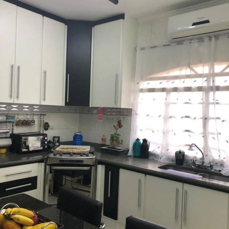 CASA À VENDA NO JARDIM TANNUS EM JUNDIAÍ/SP