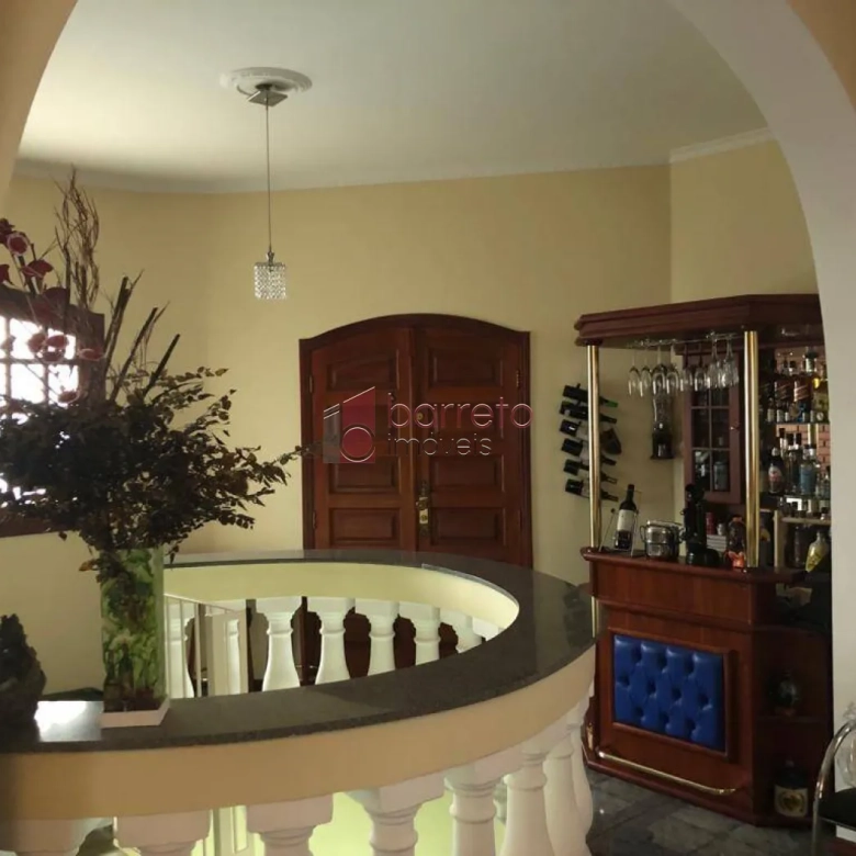 CASA À VENDA NO JARDIM TANNUS EM JUNDIAÍ/SP