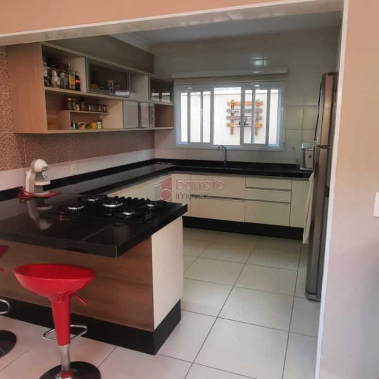 CASA À VENDA NO BAIRRO JARDIM IPANEMA EM JUNDIAÍ/SP