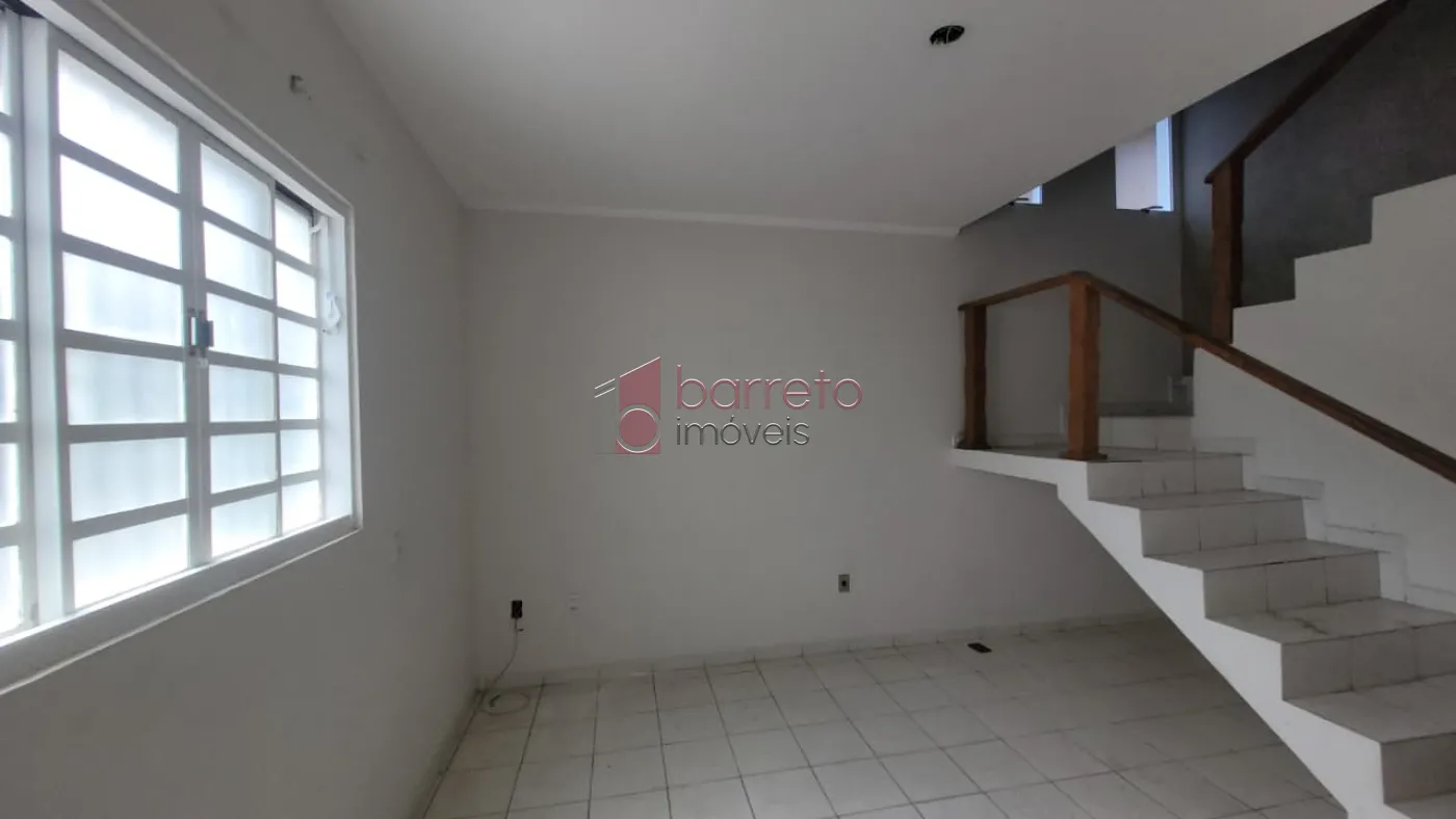 CASA COM 02 QUARTOS À VENDA NO BAIRRO PARQUE CIDADE JARDIM EM JUNDIAÍ/SP