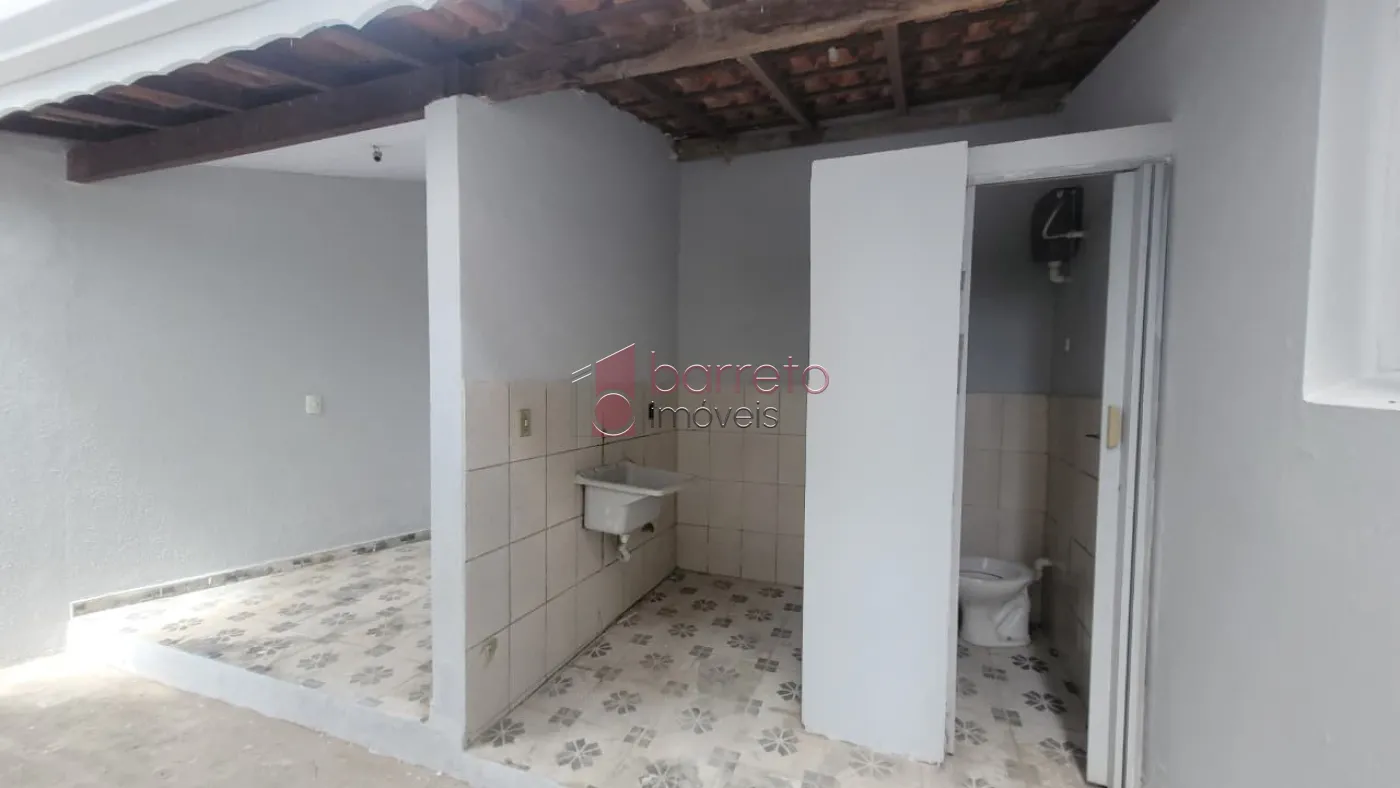 CASA COM 02 QUARTOS À VENDA NO BAIRRO PARQUE CIDADE JARDIM EM JUNDIAÍ/SP