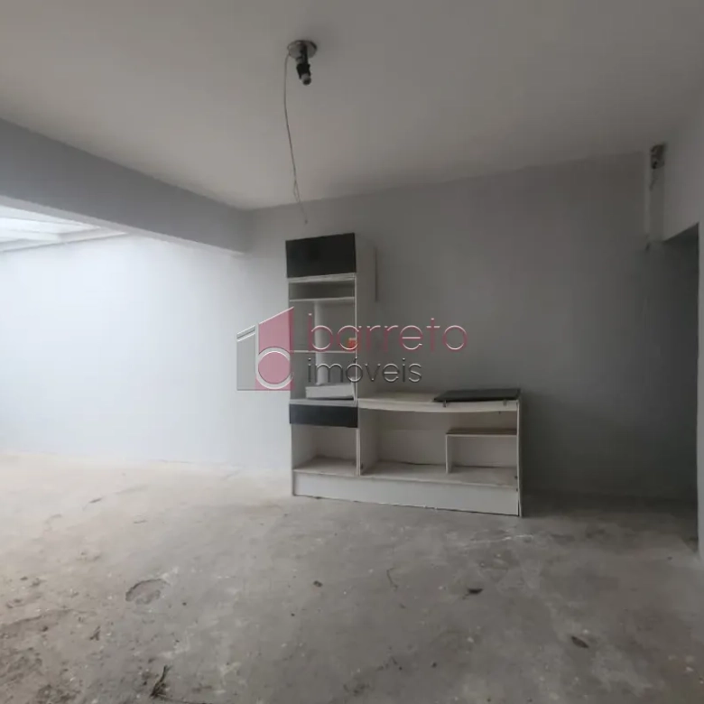 CASA COM 02 QUARTOS À VENDA NO BAIRRO PARQUE CIDADE JARDIM EM JUNDIAÍ/SP