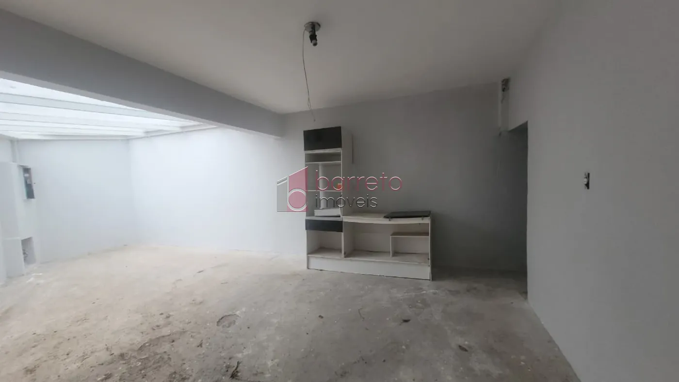 CASA COM 02 QUARTOS À VENDA NO BAIRRO PARQUE CIDADE JARDIM EM JUNDIAÍ/SP