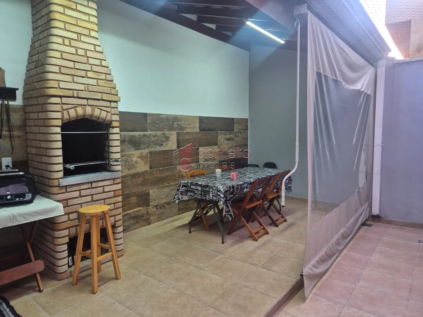 CASA À VENDA NO BAIRRO CIDADE JARDIM II EM JUNDIAÍ/SP