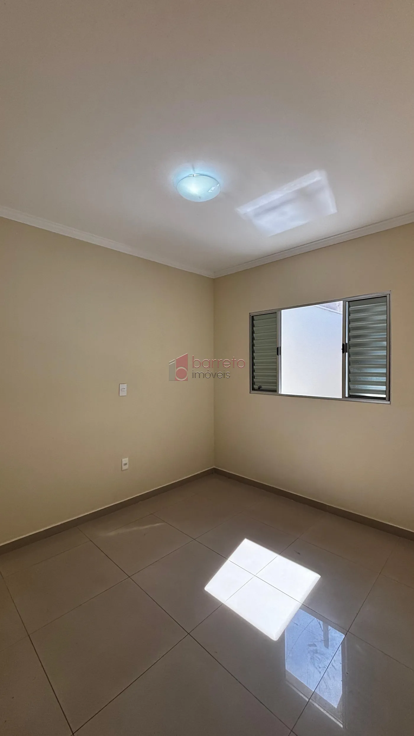 CASA À VENDA NO BAIRRO SANTA GIOVANA EM JUNDIAÍ/SP