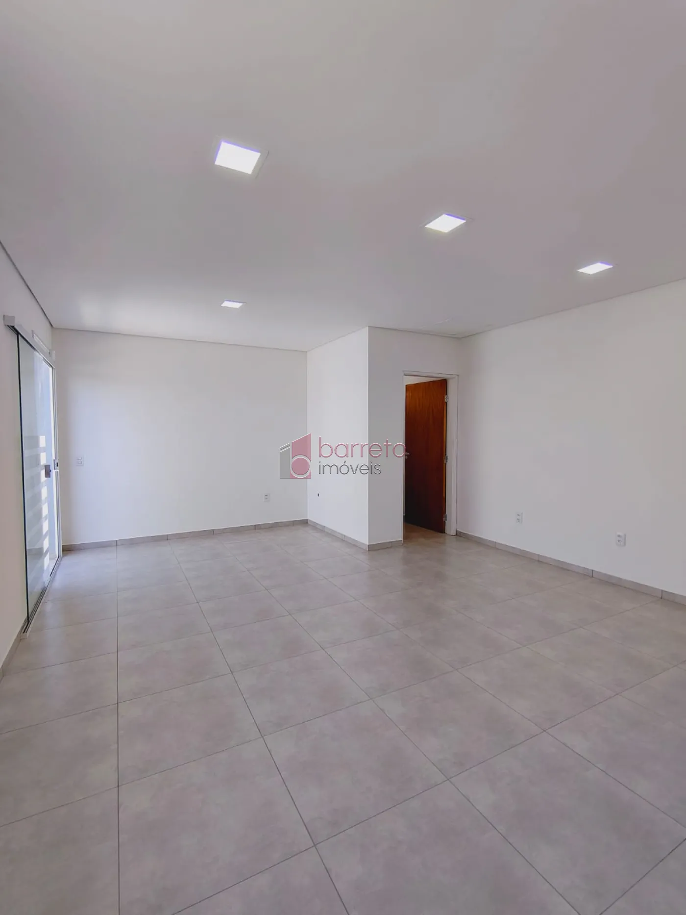CASA TÉRREA PARA VENDA E LOCAÇÃO NA VILA ARENS – JUNDIAÍ/SP
