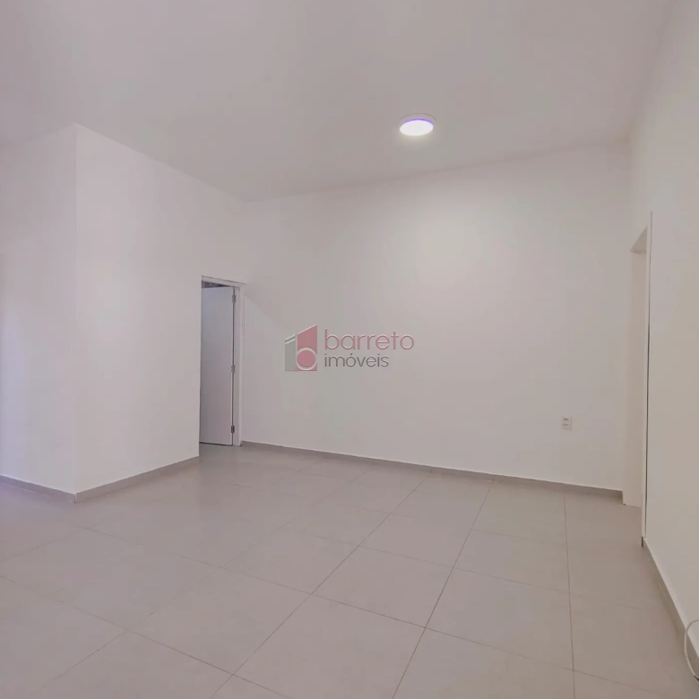 CASA TÉRREA PARA VENDA E LOCAÇÃO NA VILA ARENS – JUNDIAÍ/SP