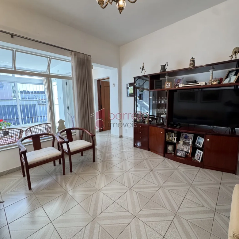 CASA À VENDA – 03 QUARTOS COM EDÍCULA – VILA CAMPOS SALES – JUNDIAÍ/SP