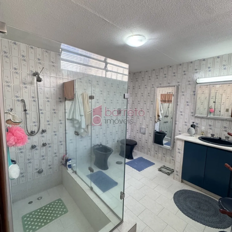 CASA À VENDA – 03 QUARTOS COM EDÍCULA – VILA CAMPOS SALES – JUNDIAÍ/SP