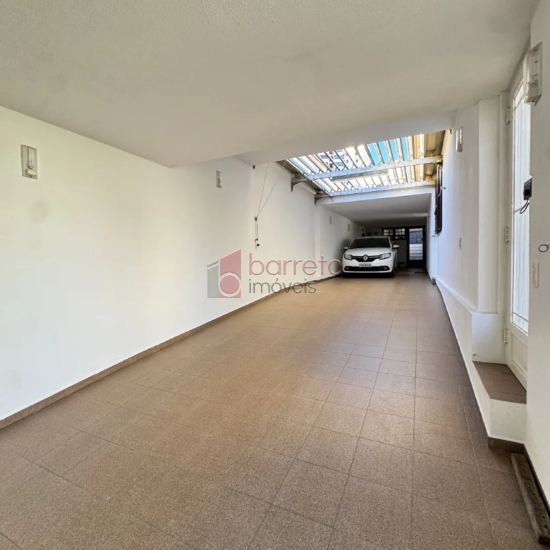 CASA À VENDA – 03 QUARTOS COM EDÍCULA – VILA CAMPOS SALES – JUNDIAÍ/SP