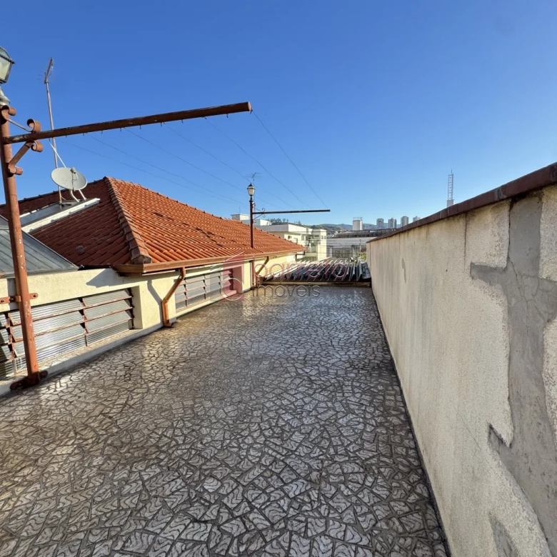 CASA À VENDA – 03 QUARTOS COM EDÍCULA – VILA CAMPOS SALES – JUNDIAÍ/SP