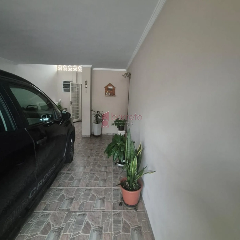 CASA À VENDA NA PARTE ALTA DA VILA PROGRESSO EM JUNDIAÍ/SP